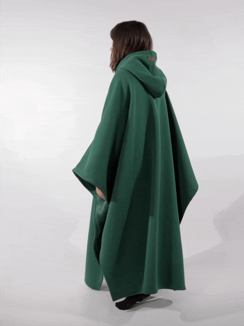 IconiCozy™ Snuggle Cloak
