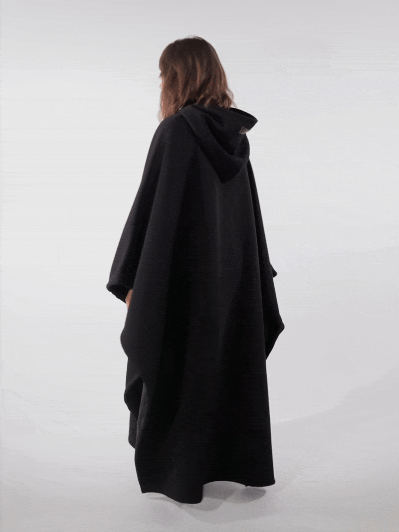 IconiCozy™ Snuggle Cloak