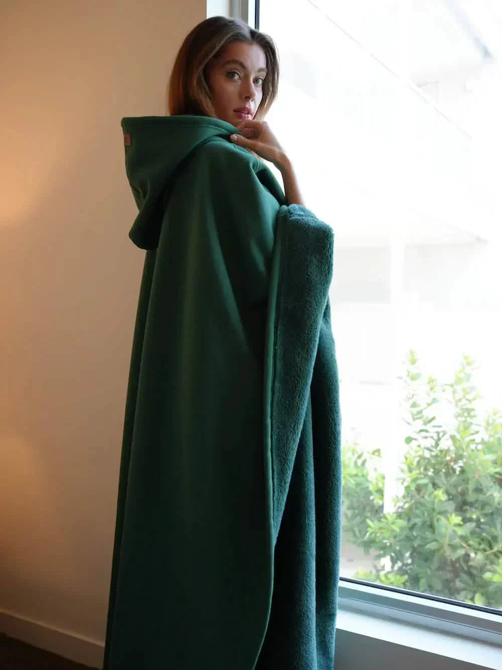 IconiCozy™ Snuggle Cloak
