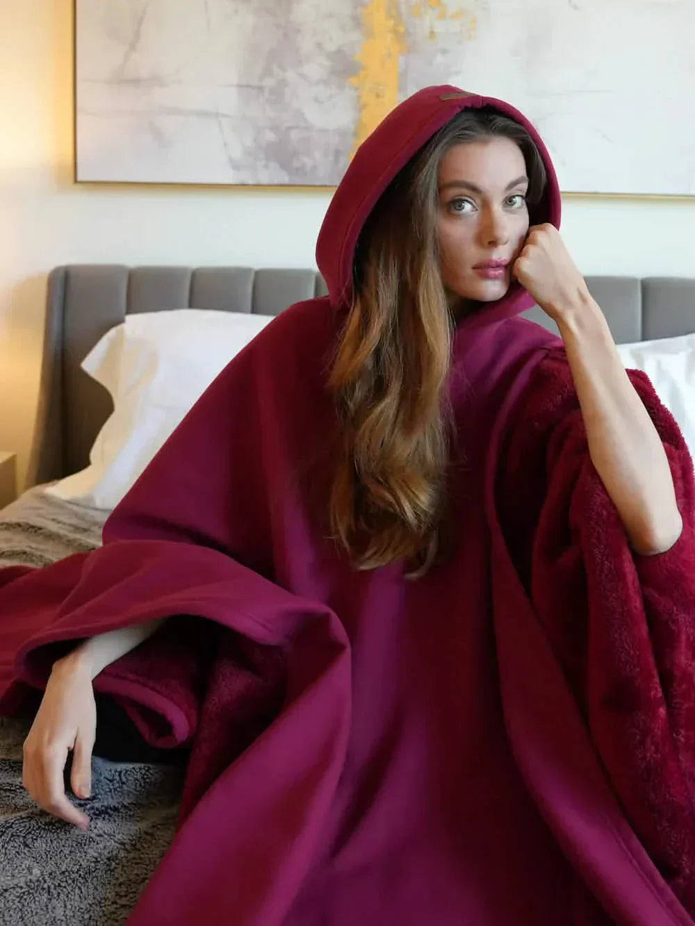 IconiCozy™ Snuggle Cloak